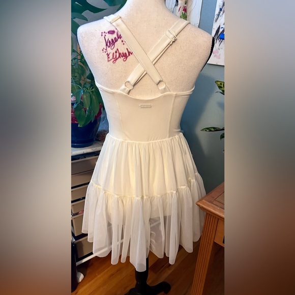 Popflex Active. Corset Pirouette Dress - Ivory. Size  XS. - Picture 4 of 7